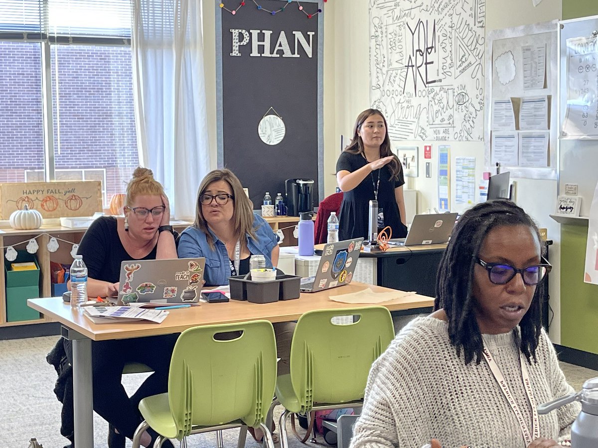 AliciaRYoung2's tweet photo. Patrick Patriots are passionate for the work, committed to personal growth, and aligning our work with District instructional goals  @Julieta5togrado @bri_perez16 @StephensKamaria @KRlSTY #VerticalPdplanning #literacy #math #smallgroupinstruction #data #PLCS https://t.co/MhcWtLfAN3