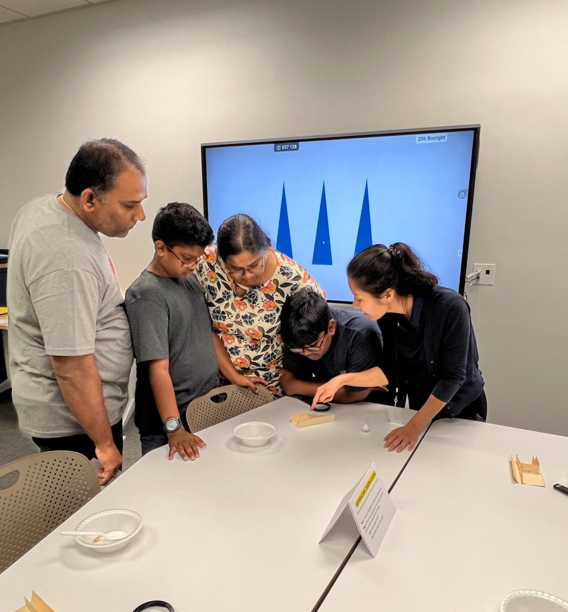 TGRFound's tweet photo. Last night we welcomed our TGR Learning Lab students and families to Family Night to celebrate the fall session and showcase projects and new skills gained through the courses. #STEMisLife #ChampionsForYouth https://t.co/DQ2nWeGkNK