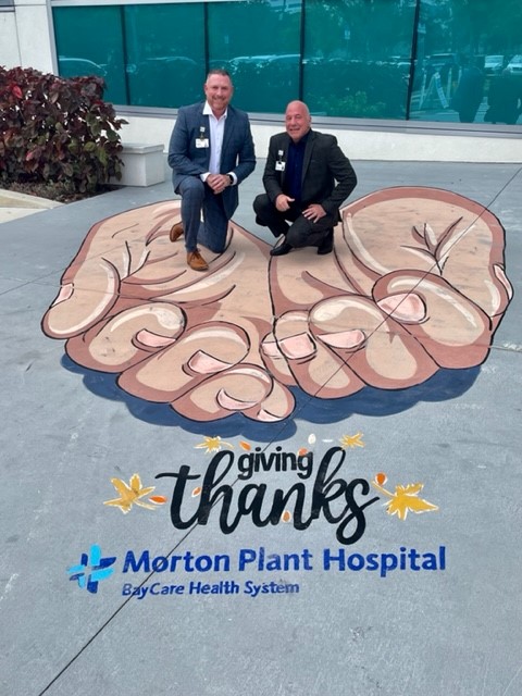 As the presenting sponsor for @ClearwaterArea's Chalktober Art Festival, Morton Plant has been enjoying this 3D artwork in front of its Doyle Tower. For the third year, festival artist @TheChalkingDad created an original creation for team members and visitors to enjoy.