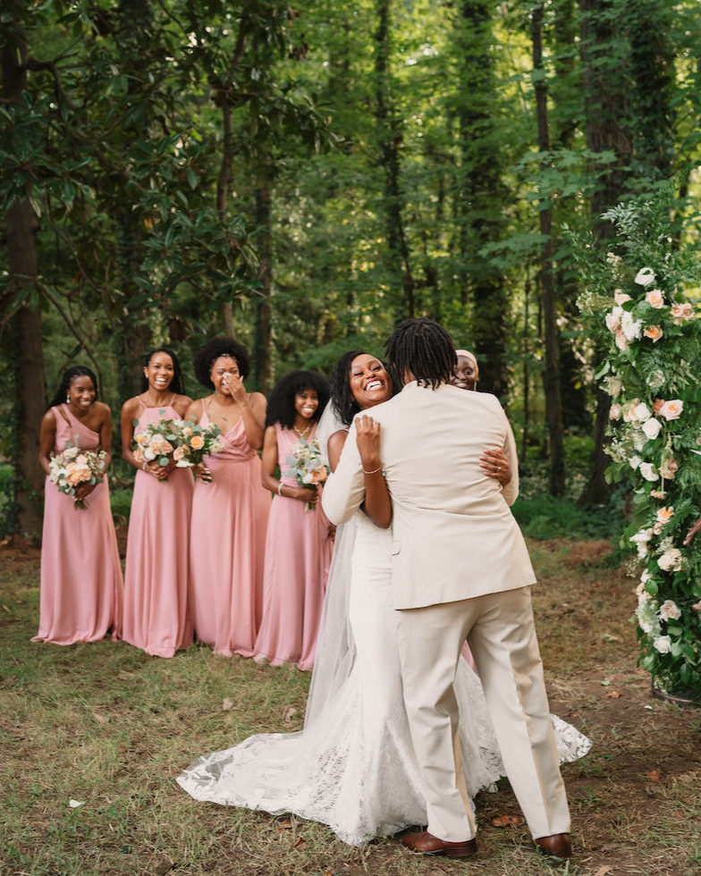 davidsbridal's tweet photo. DB Bride Kayla brought her whimsical wedding dreams to life 🌸💖

Tap the link to check out this backyard wedding on the blog! 🌿 https://t.co/0Ock9AbAw1

Instagram/youngladybusiness, https://t.co/ttBSO3rXbq https://t.co/jFoEKga121