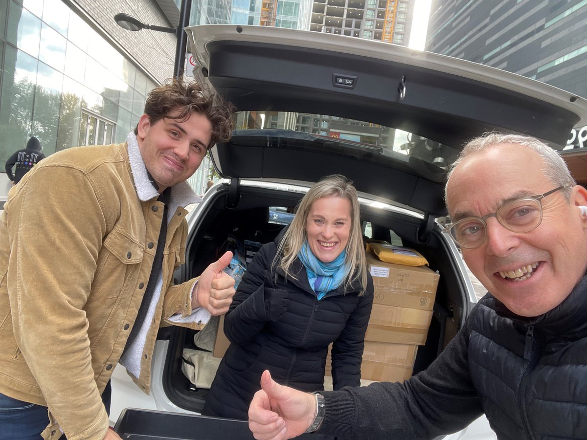 The team <a href="/paullamontagne/">Paul Lamontagne</a> <a href="/RJHuot/">RJ Huot</a> is getting ready to welcome the top 100 leaders of member¬-companies for our annual Strategic Retreat, the Network's flagship event. #QG100 #RS2022