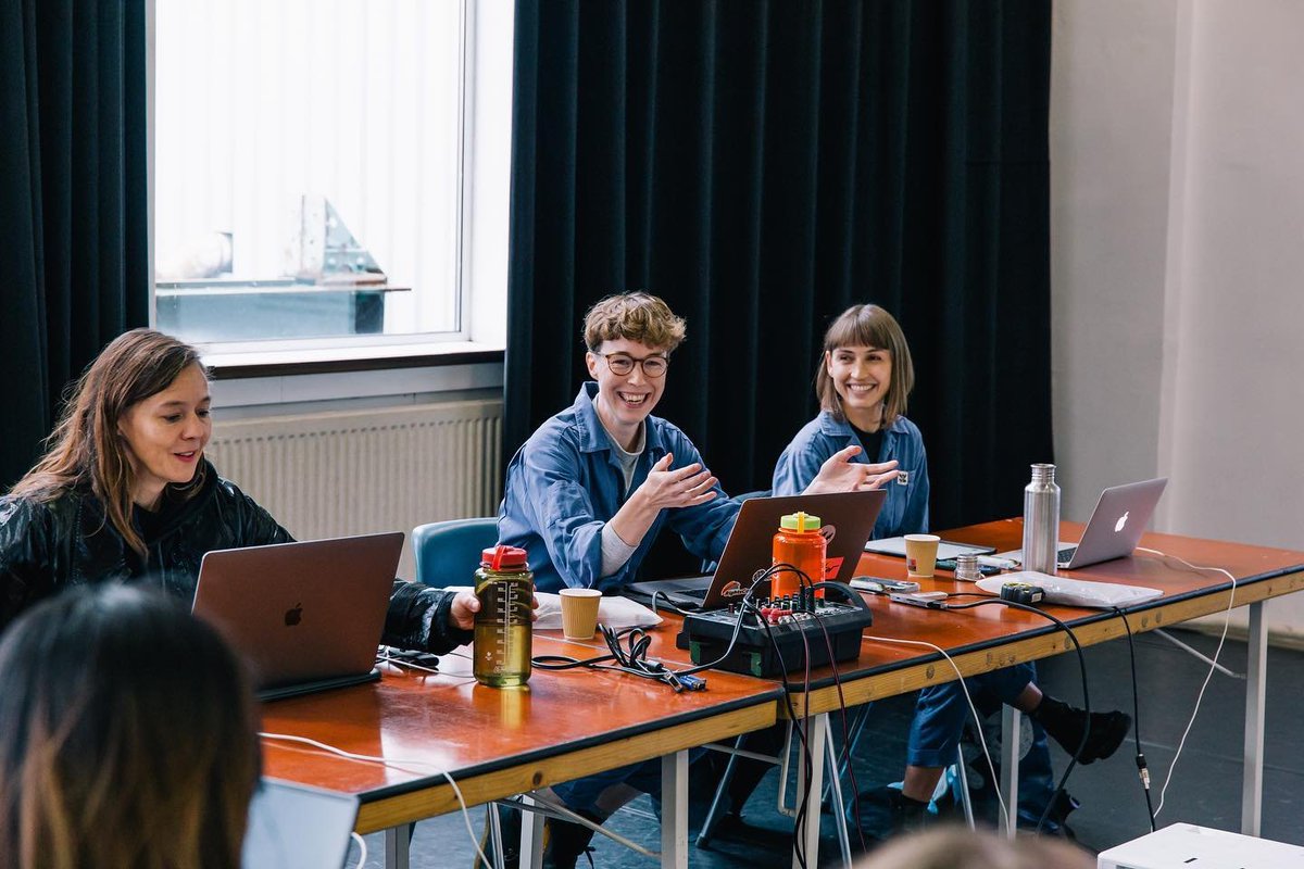 On 14 October, open-weather, the project of r @sophiecdyer and @sashacakes, led a one-day DIY Satellite Ground Station workshop at Likeminds. → Explore the photos on our Sonic Acts flickr page: bit.ly/3ySVCdC 📸Amie Galbraith #SAB22 #Practicum