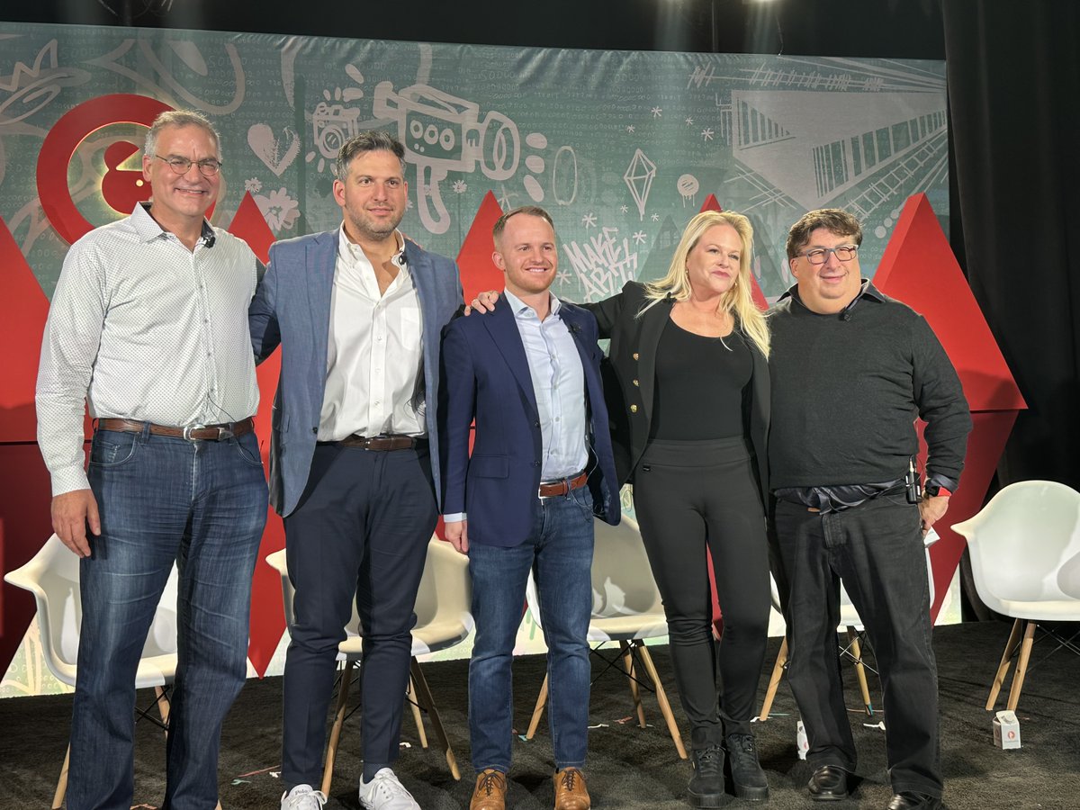 Thanks to everyone for joining our #AWNEWYORK session yesterday! A great discussion on how to make TV work harder in today’s media landscape. #greatmindsthinkunalike #adweek #Quigley