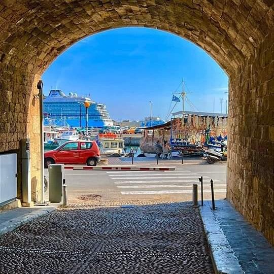 GIORGOS25540996's tweet photo. #NewProfilePic https://t.co/curAyeTosV
