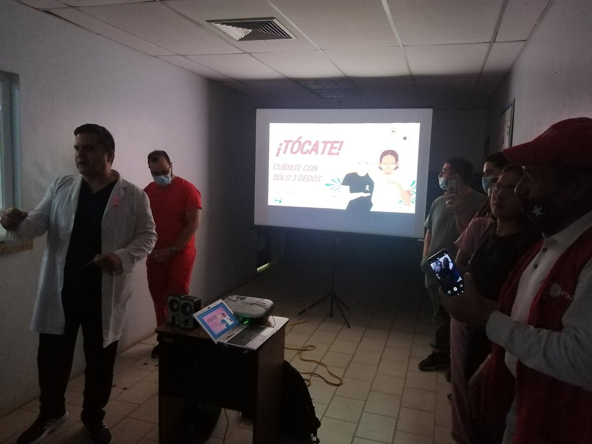 IVSSCENTRONORTE's tweet photo. En el marco de la Prevencion contra el Cancer de Mama Se realiza a traves del Dpto de Docencia Trabajo Social, Sesion educativa por parte del Dr A. Sulbaran obst/ginecologo docente universitario y estudiantes de LUZ conversatorio TOCATE @NicolasMaduro @MagaGutierrezV https://t.co/uvcJwLe5qC