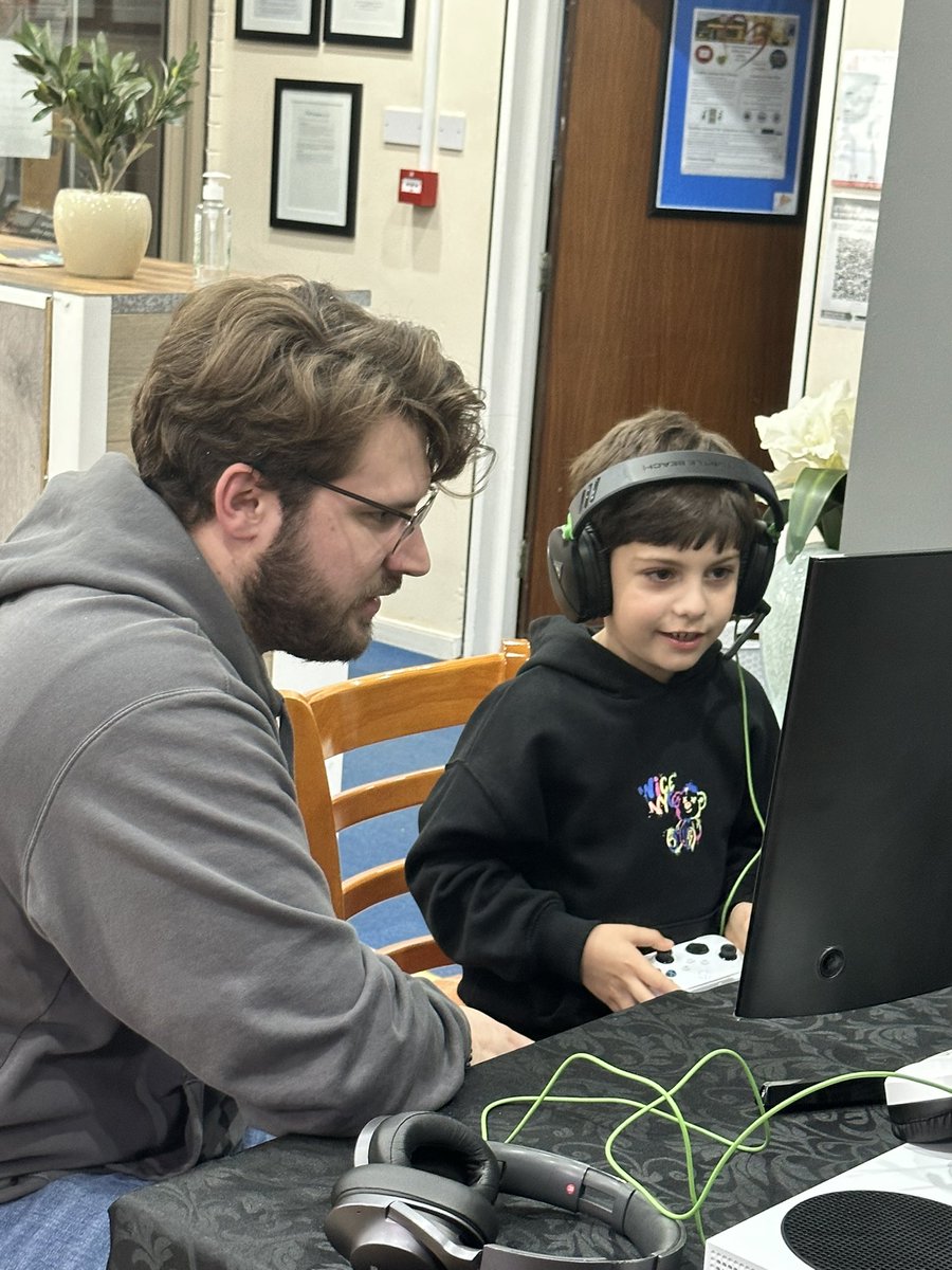 DvcDudley's tweet photo. Great autism/gaming cafe this evening, meeting new people and regulars. #autism #preventionwork https://t.co/Y11ztzqe2p