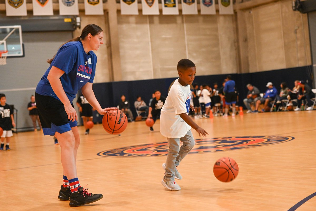 KEDtraining's tweet photo. Working with the @longislandnets has provided me the opportunity to craft my skills even further while working on the professional level!

It's a pleasure working with @LongIslandNets @jshawnswords
@JacksonTrained @FelWeathers @BradWeiss20! 

2022 Fan Fest ☑️ https://t.co/Gnyn3rRZHG