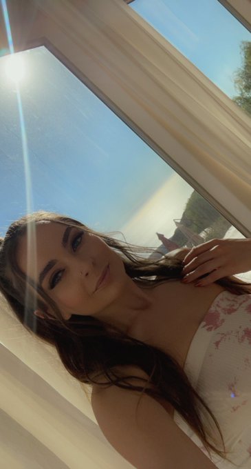 Can you believe we&rsquo;re almost done with October 👻 🎃 https://t.co/qo3NSIiaNs<a href="/tag/newprofilepic"class="tags"><span>#newprofilepic</span></a>