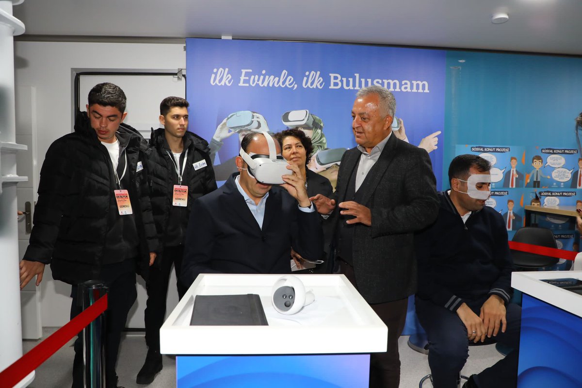 Uğur İbrahim  Altay