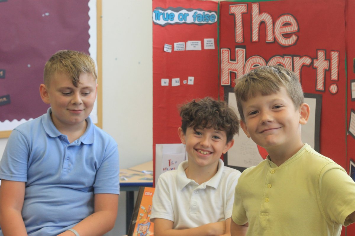 Yesterday our LEARNERs got the chance to show off all their hard work this Term for #exhibition #CPS