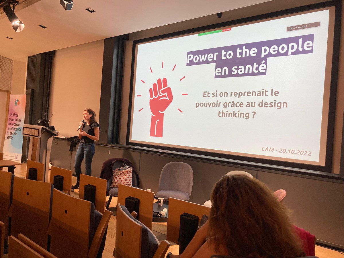 #LAMSanté22 
"Le #design c'est comment concevoir quelque chose qui réponde à des besoins, matériels ou immatériels. Le design thinking c'est réfléchir sur les #processus qui mènent à sa création"