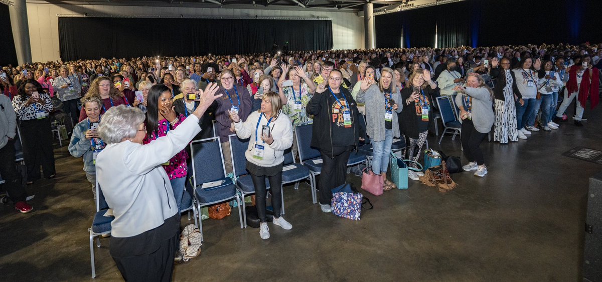 Governor Kay Ivey tweet media