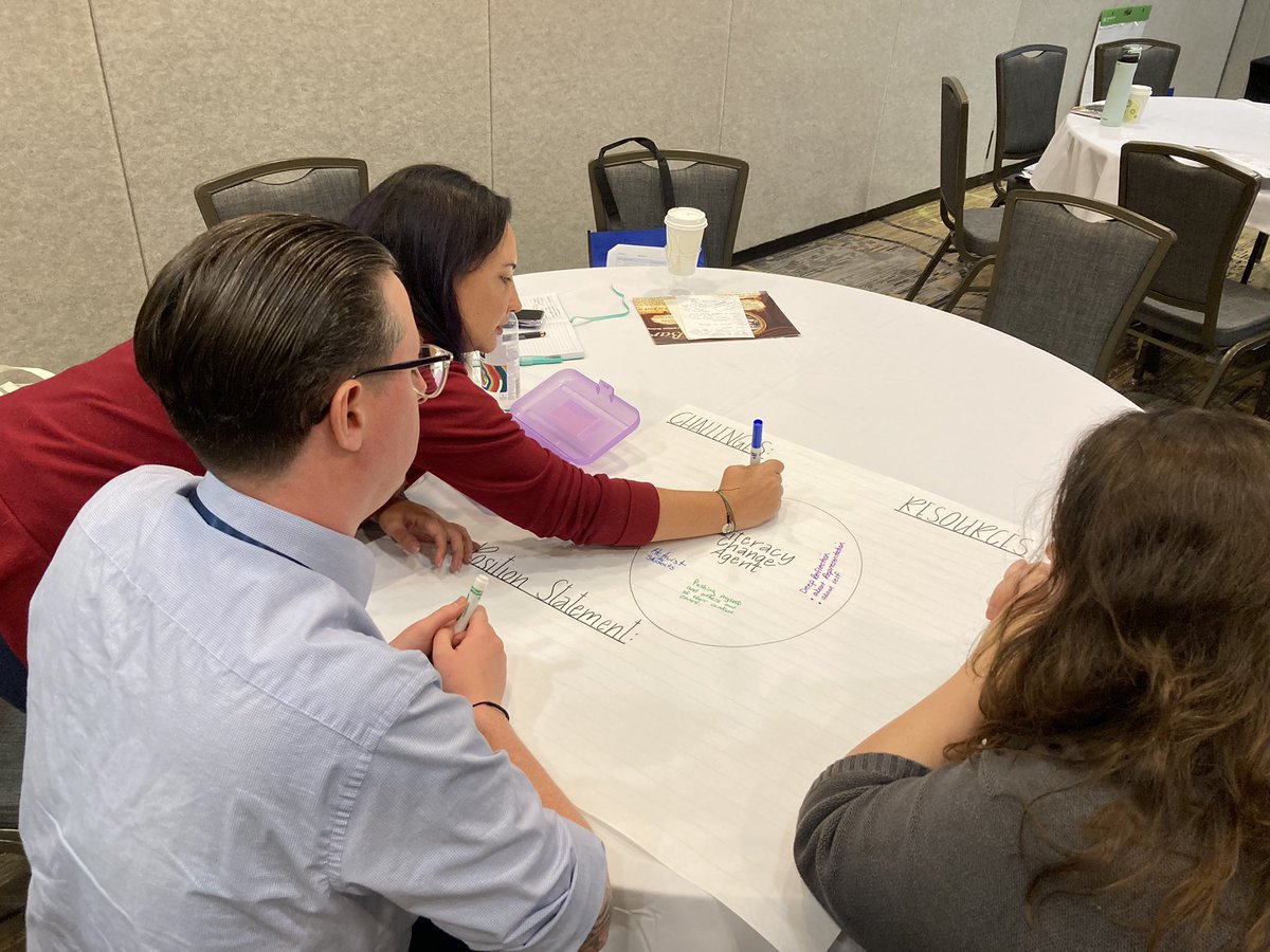 MrsPorterReads tweet media