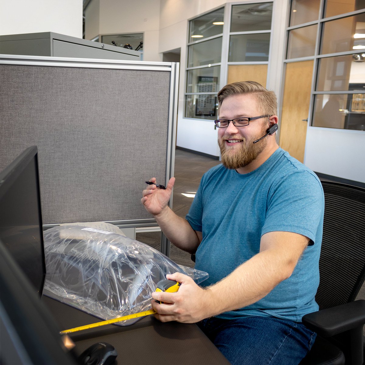 iconrvparts's tweet photo. "Informative and timely response! Helped answer all my questions and so far happy with the clear Skylight I got!" -Scott, RV Owner &amp; DIYer

#ICONDirect #RVparts #customerservice #happycamper #customparts #rv #rvrenovation #rvlife #gorving #rvliving #rving #rvtravel #fifthwheel https://t.co/QOyq6m9AaK