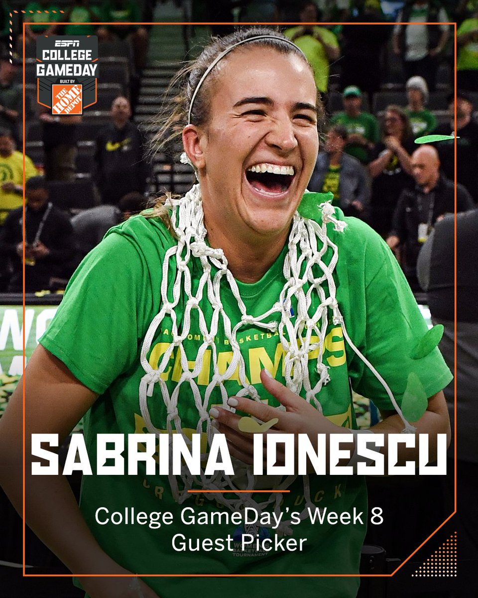 A college basketball great and <a href="/OregonWBB/">Oregon Women’s Basketball</a> legend 👏 

We can't wait to welcome <a href="/sabrina_i20/">Sabrina Ionescu</a> to our show in Eugene this weekend!