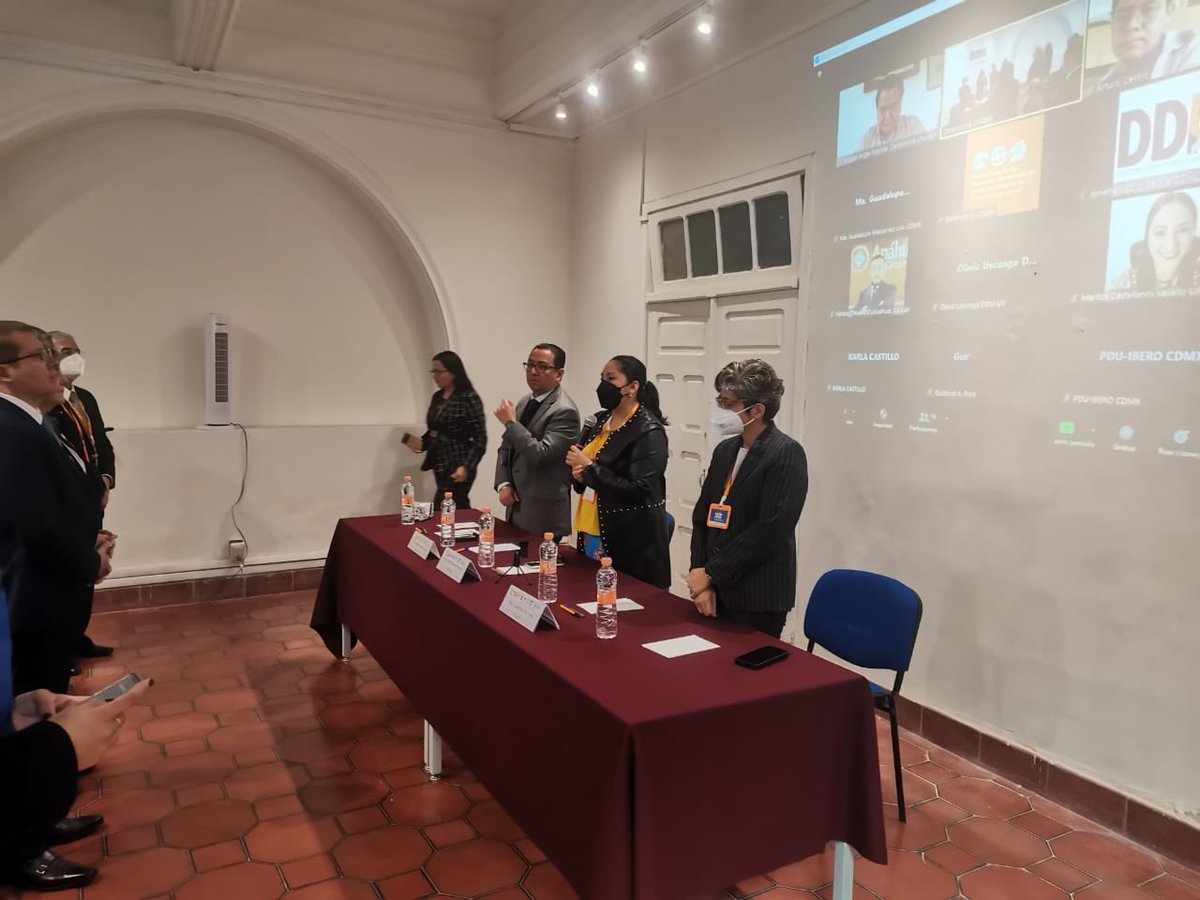 DDU_UASLP's tweet photo. El día de hoy, se dio comienzo a la XIX Asamblea Anual de la Red de Organismos Defensores de Derechos Humanos, misma que se realizó en las instalaciones que próximamente albergará a la @DDU_UASLP Nos acompaño el acto, el Subsecretario de DDHH de @GobEdoSLP Mtro. Angel Santiago. https://t.co/krcj4GIWQj