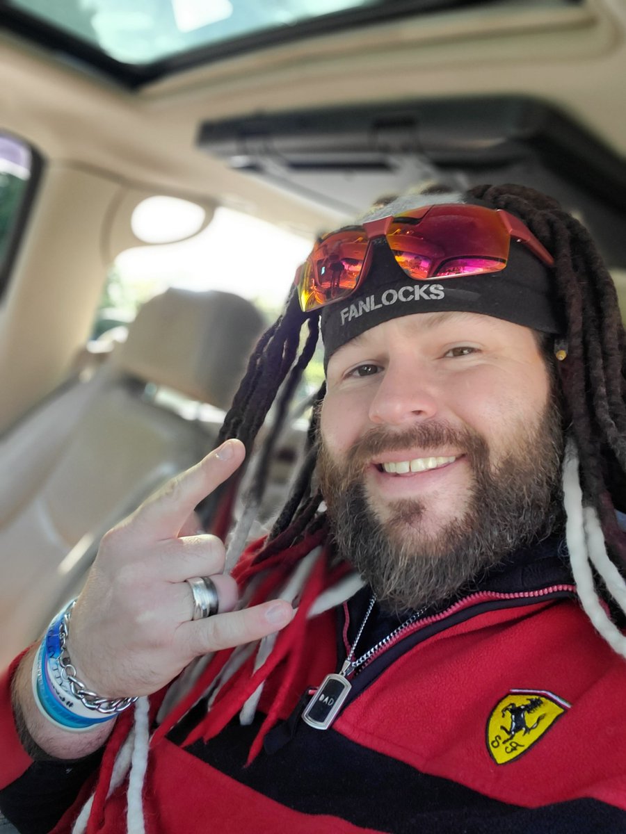 PantherCatDaddy's tweet photo. It's A #FanLocks Type Of Day Todayyyy Here In Carolina....
π€ #RockTheLocks π€ #FindACure π€ https://t.co/TAyVyOrs7s