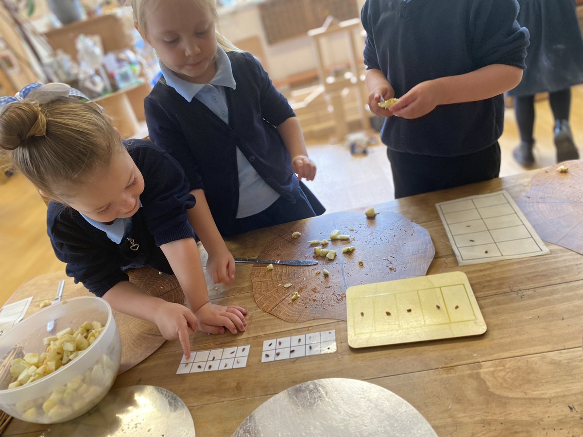 Monnow Primary School tweet media