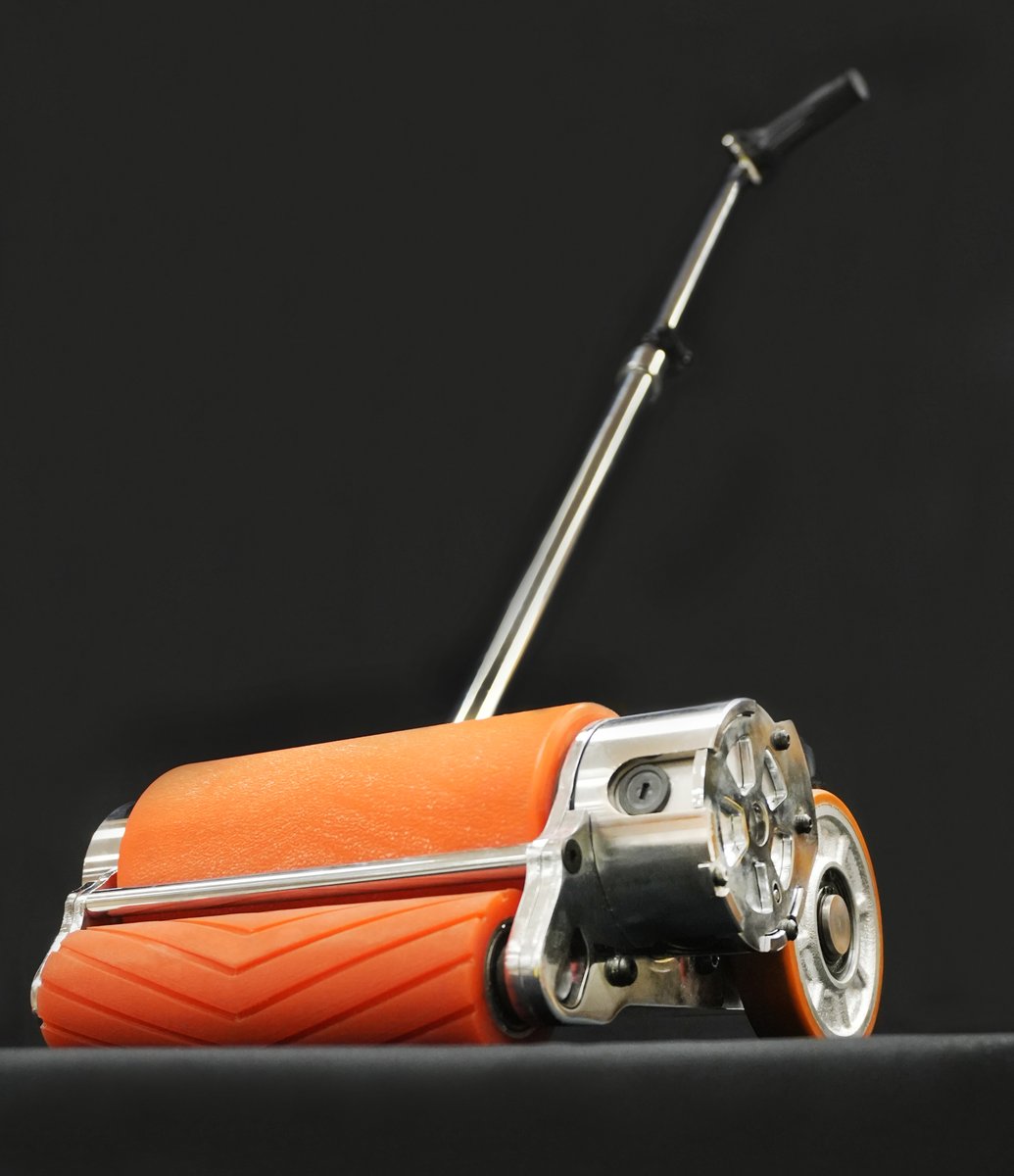 PowerHandling's tweet image. The PowerRoll G-Series features fast charging battery packs, telescopic handle, variable speed throttle, and a 75,000 lb. weight capacity! 

 #materialhandling #rollpusher #manufacturing #safety #wireandcable #cableindustry #productivity #automotiveindustry #paperindustry