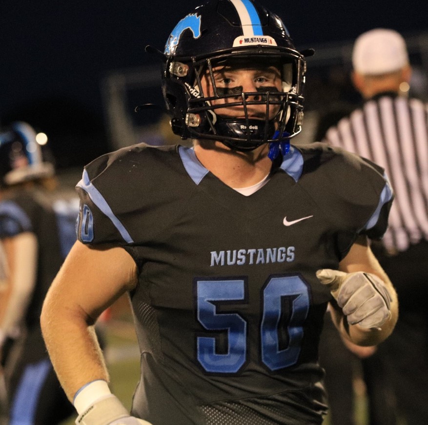JUST RELEASED THIS AFTERNOON #IHSA 
Speaking With Downers Grove South Senior Defensive Tackle Joe Genna
<a href="/JoeGenna4/">Joe Genna</a> 
<a href="/DGS_Football/">DGS Football</a> 
<a href="/DownersSouth/">DGS</a> 

LINK:
deepdishfootball.com/single-post/sp…