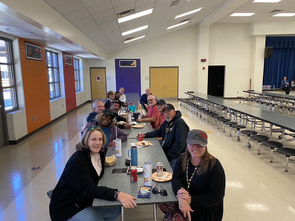 Angela Archer tweet media