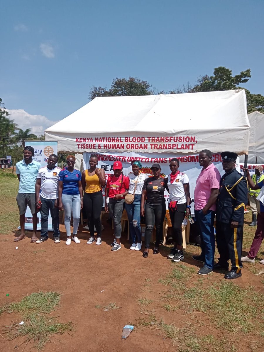 United by blood, Man utd fans Bungoma. Demonstrated their heroism during this Mashujaa Day by donating blood. #give blood save lives <a href="/damu_sasa/">Damu Sasa</a> <a href="/ManUtd/">Manchester United</a>