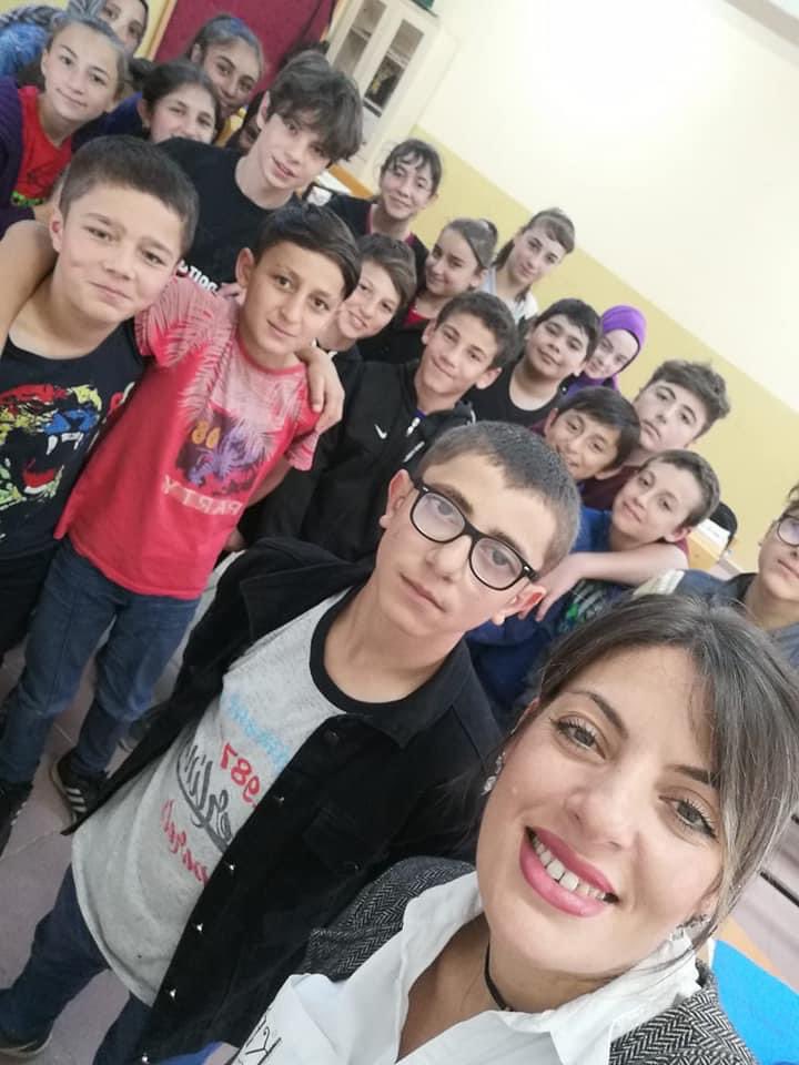 Canik 2023 Vizyon Projesi《Rehberlik Destek Programı》kapsamında gönüllü rehber öğretmen Birgül Karaçalı tarafından bugün öğrencilerimize “Verimli Ders Çalışma” konulu eğitim verilmiştir. İhtiyaç duyduğumuz önemli bir konuda bize destek sağlayan <a href="/CanikMem/">Canik İlçe Milli Eğitim Müdürlüğü</a>’e teşekkür ederiz. 🤗