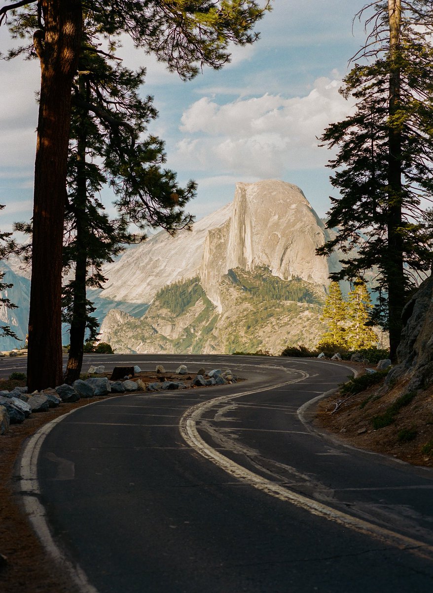 jakob_lr's tweet image. Yosemite road trip 🎞