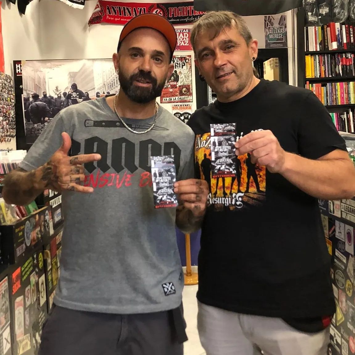 El 12 de Noviembre <a href="/RpgSiete/">RPG☆SIETE</a> celebra su XV aniversario con un concierto especial en #Vallekas!
Las entradas las tenemos a la venta en <a href="/POTENCIALHC/">POTENCIAL HARDCORE</a>