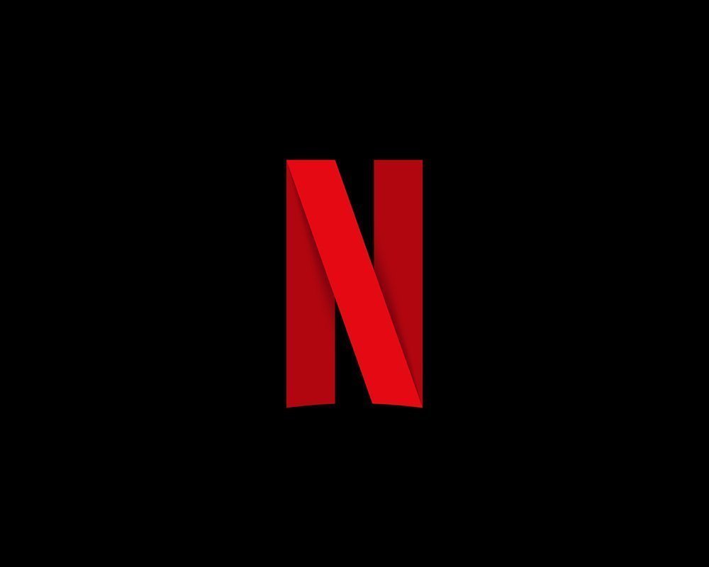 screentime's tweet photo. The Safdie Bros' upcoming film starring Adam Sandler is reportedly set in the world of high-end card collecting 

It's currently in development at Netflix 

(via @DEADLINE) https://t.co/ZudMKeHbDU