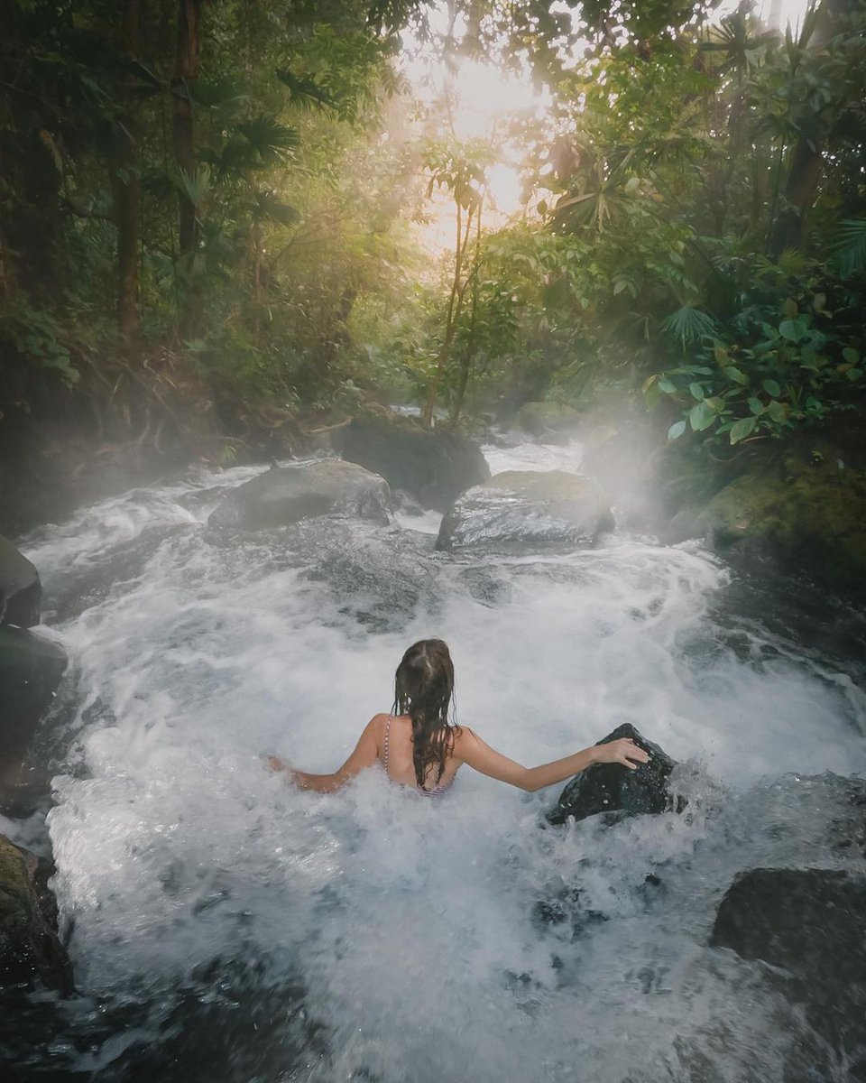 Hold on tight and get ready for the rush of Costa Rica. 📍: Costa Rica 📷 : daryandalex