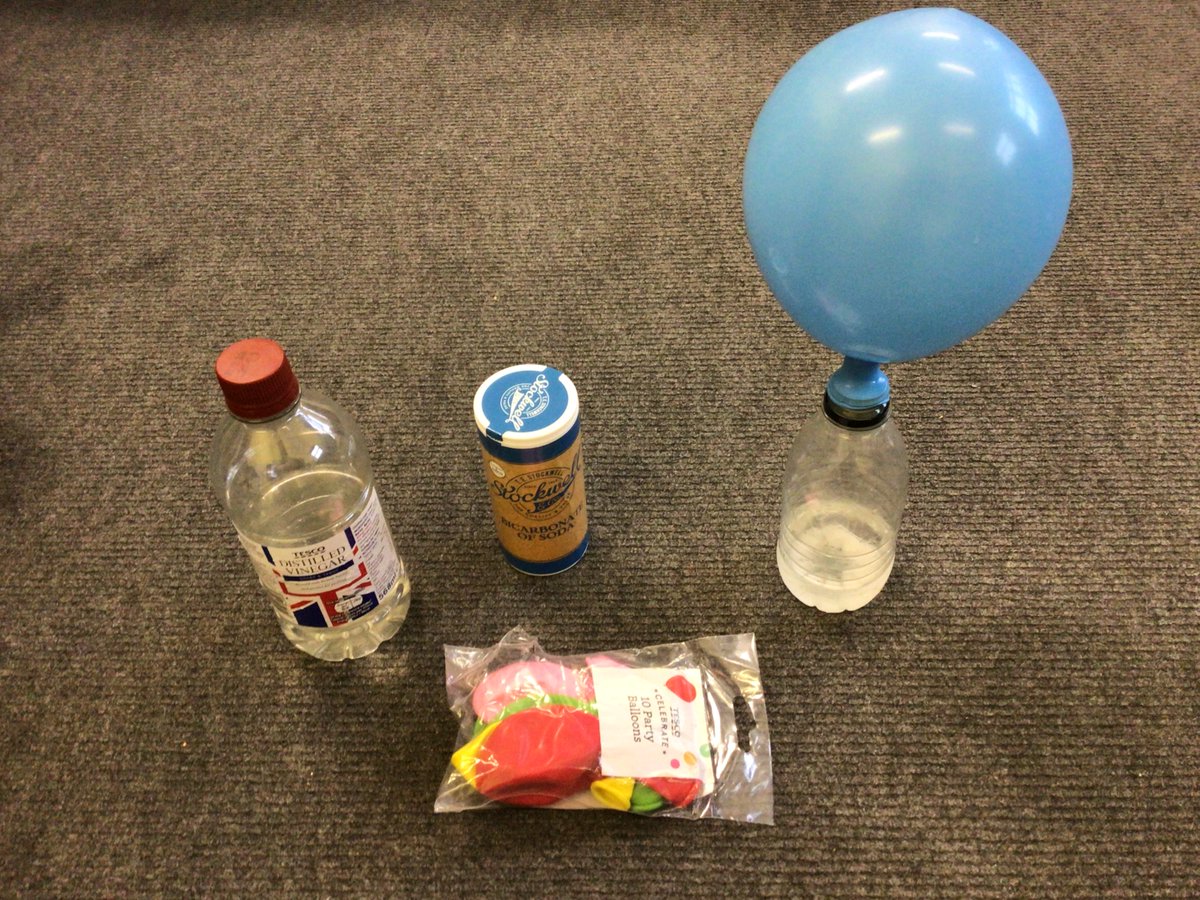 Orangutans6O's tweet photo. Itβs safe to say that we were all pretty impressed with how vinegar and Bicarbonate of Soda could blow up a balloon. #ScienceWJS https://t.co/gylGBUH51Q