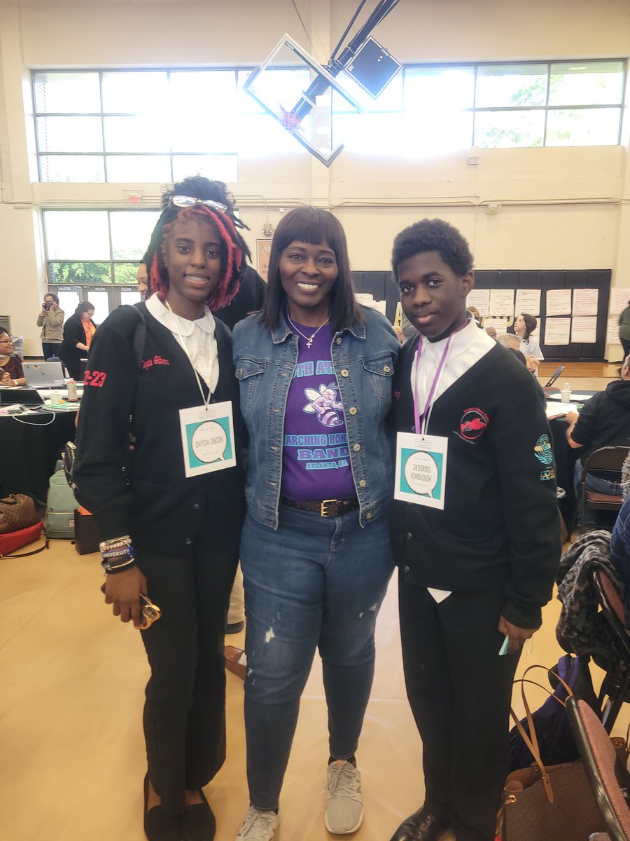 ED_DrPFord's tweet photo. Want authentic feedback?? Talk to students. They always keep it 💯!! #studentvoicematters
@apsupdate @APSsatlanta @apssatlantasga https://t.co/Spu7g5ZRgt