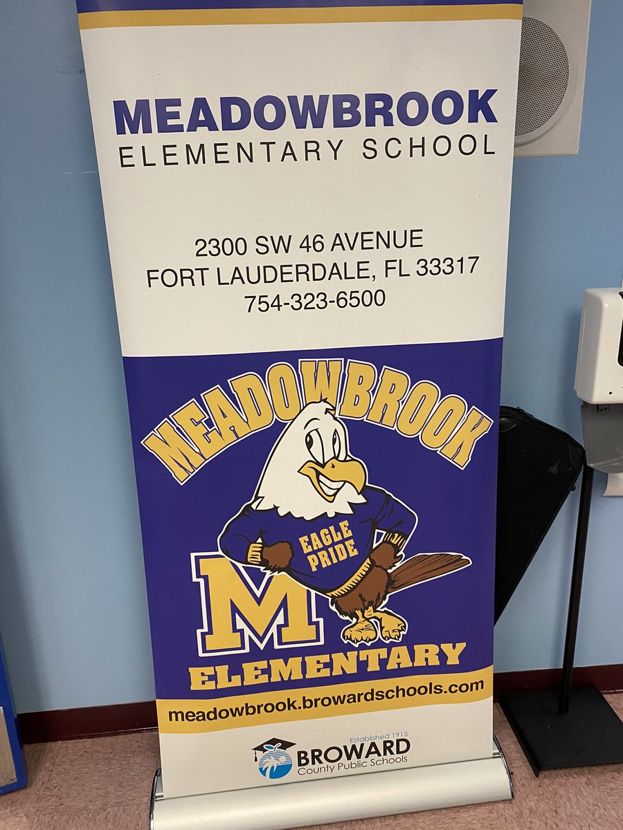TSmith_Seminole's tweet photo. A Great Day visiting the Eagles @MeadowbrookElem https://t.co/hg3iAwq34g