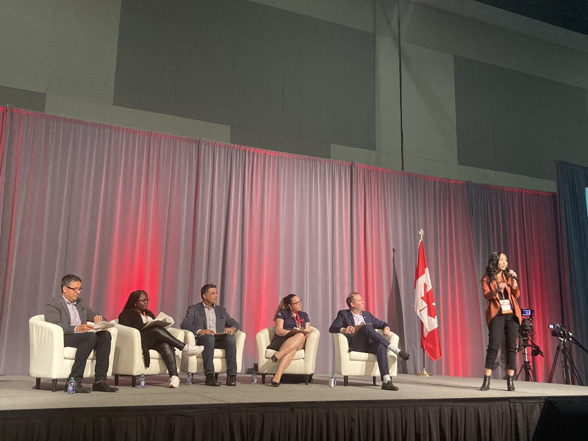 Our Chief Trade Commissioner @SaraWilshaw moderated a panel on supporting #entrepreneurs from diverse backgrounds at #StartUpDay2022! 🌎 Find out how we can support your #CdnBiz explore global opportunities: ow.ly/tMSZ50LgX5v