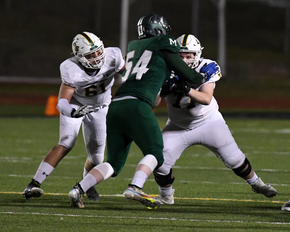 BRADYFORD25's tweet photo. As an OLineman you make a choice of anonymity.1st one blamed when something goes wrong, and the last one praised when everything goes right. You give up the stars, the glory, the stats, knowing that without you, the team has no chance of success.-Anonymous #OL #Lineman #lhsflyers https://t.co/FqjOerr7rd