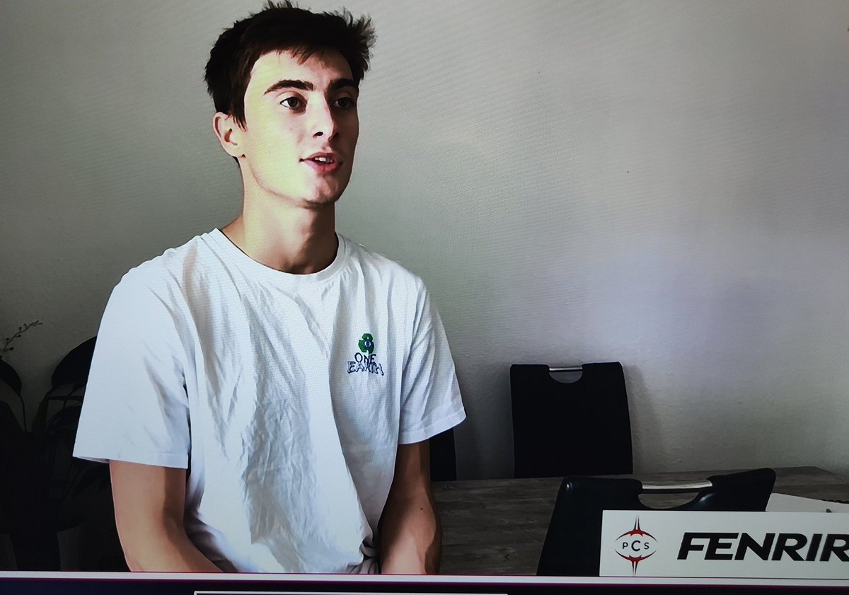 lab_onid's tweet photo. @FenrirZeit témoigne de son expérience de joueur professionnel, ainsi que des stratégies qu'il mets en œuvre pour pouvoir performer sur le jeu &amp; dans ses études !!!! #Softskill #motivation #hardskill #remiseenquestion #strategie #madskill #tryhard https://t.co/51bPVPfTNY