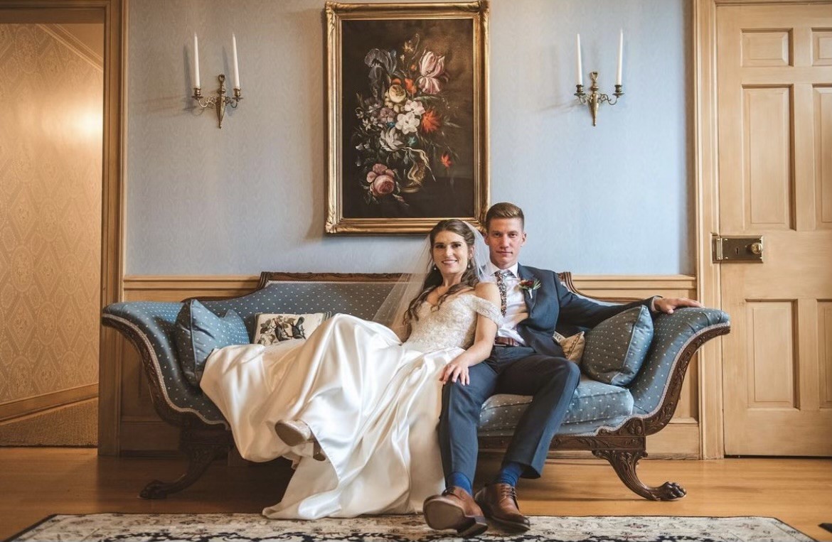 Prevail_PT's tweet photo. A very big congratulations to our amazing PT Sam on her marriage! We are so happy for you and wish you and Brannon many, many amazing runs together! 

#prevailpt #run #running #brooksrunning #runhappy #brooksbeasts #runninglife #runtogether #love #happy #fun #travel #fitness https://t.co/IMNsiAKC65