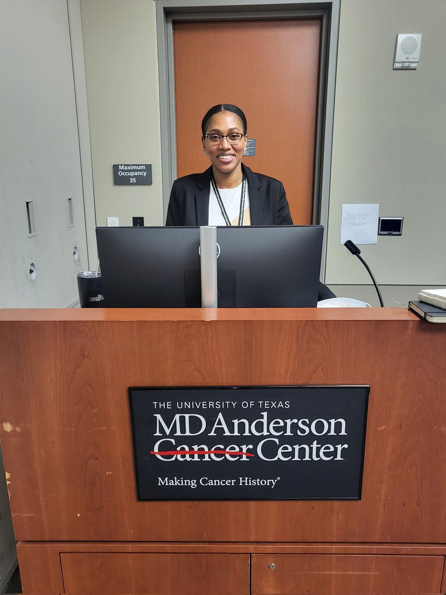 MedPhys_MDAUTH's tweet photo. Congratulations to Dr. Sharbacha Edward @Sharbacha1 Exceptional #medphys research‼️ Excptional defense presentation‼️ 

@MDA_UTHGrad 
@MDAndersonNews https://t.co/LhiRizC4qZ