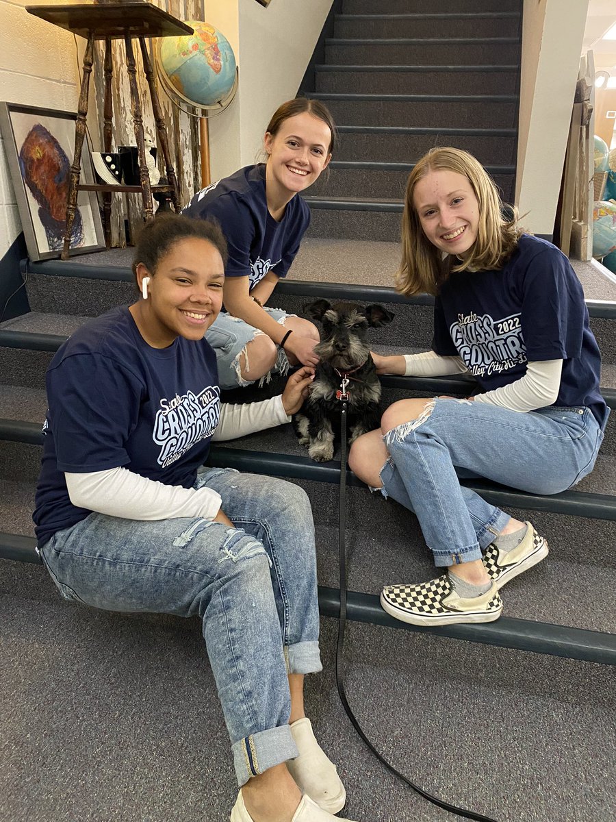 vchslibrarian's tweet photo. Miko was so glad to be back at school for his Quarter 1 visit. https://t.co/rcNs9RRXQS