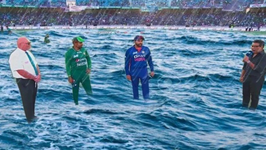ghayas31j's tweet photo. Scenes from 23rd October. A Nail Bitting Swimming Contest is expected between the Arch Rivals. 
#PAKvIND https://t.co/WVfxiagmPt