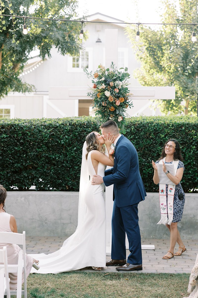 HSembritzki's tweet photo. Introducing Mr. &amp; Mrs. North! 🤍 https://t.co/z51XkrVyMO