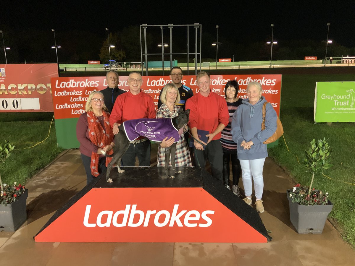 Monmore Racing Office tweet media