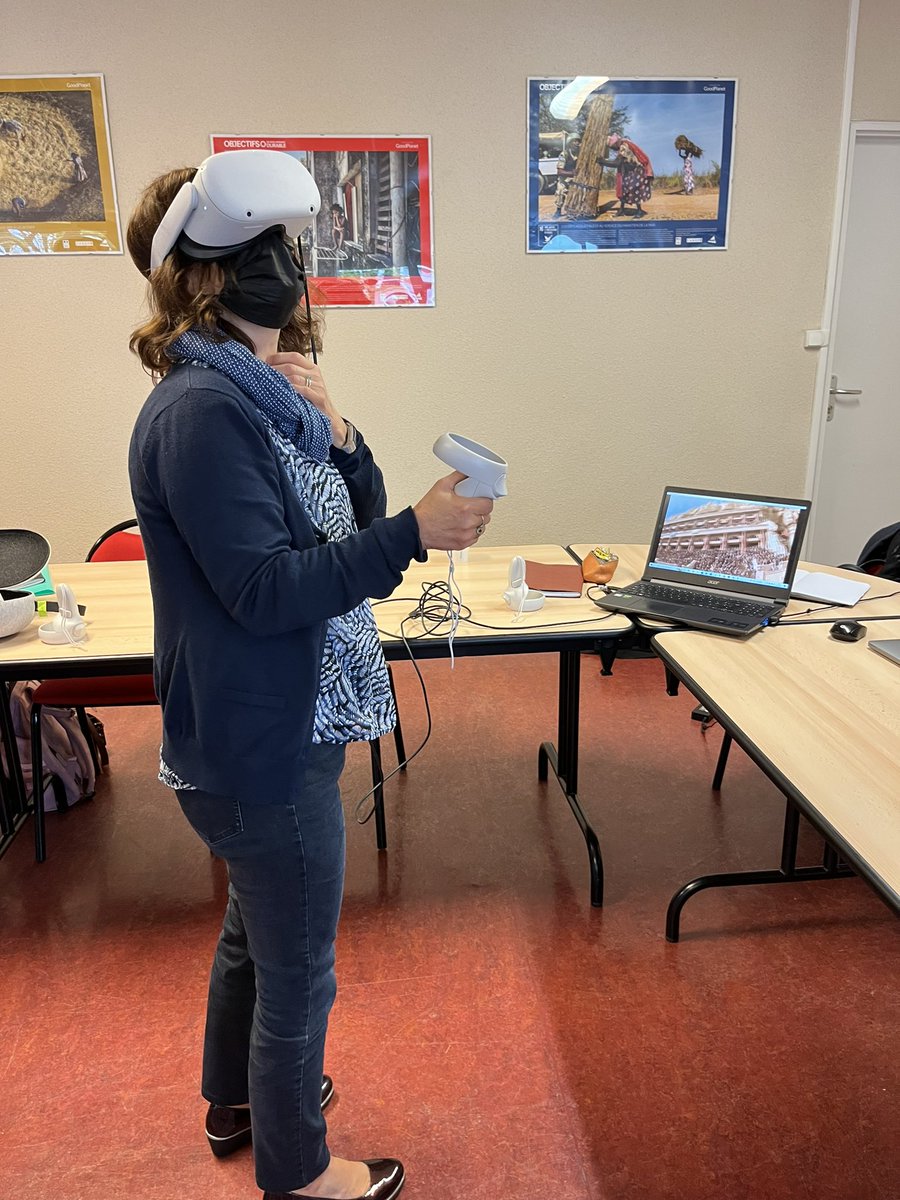 LanzerotiSandr1's tweet photo. Réunion du GTP LCA : intervention du GTP #réalité_virtuelle de la @dane_nancy_metz pour accompagner les langues anciennes qui s'emparent de la VR et de la 3D pour innover. Conception de scénarios pédagogiques inédits pour construire l'école de demain avec le projet #mare_nostrum. https://t.co/yuc5nhfBgK