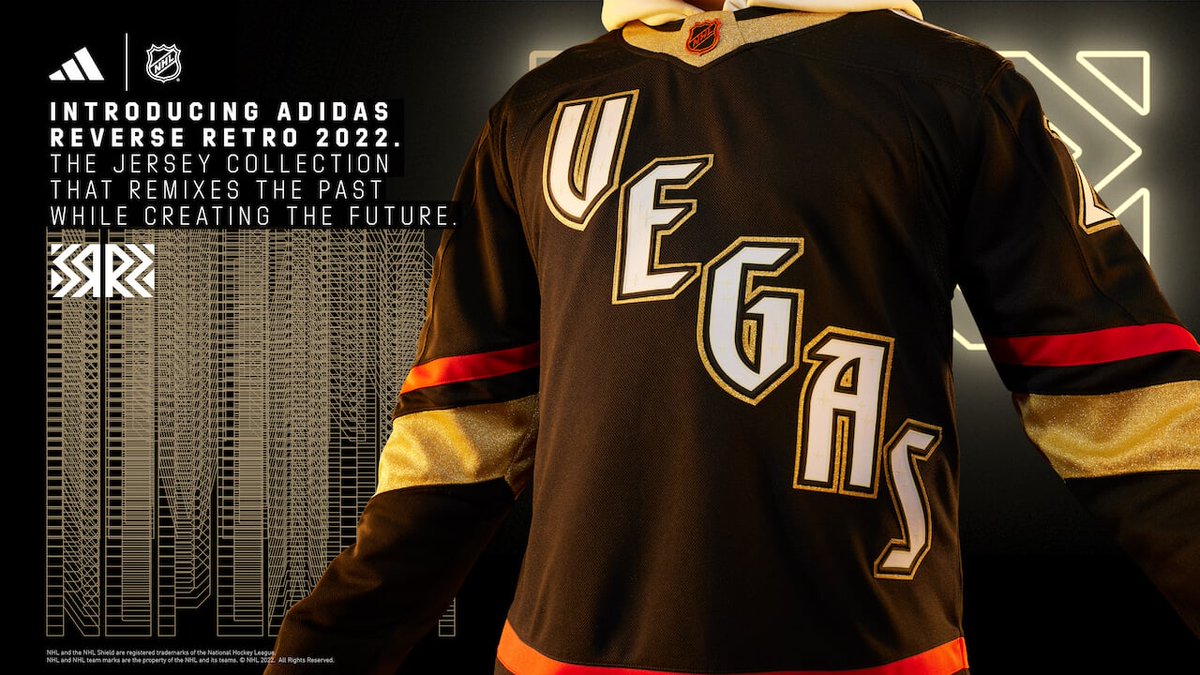 NoSleevesGaming's tweet photo. Wow Vegas really helping out EA this year. 

A glow in the dark jersey is the meta in #NHL23 https://t.co/E42UNadQXq