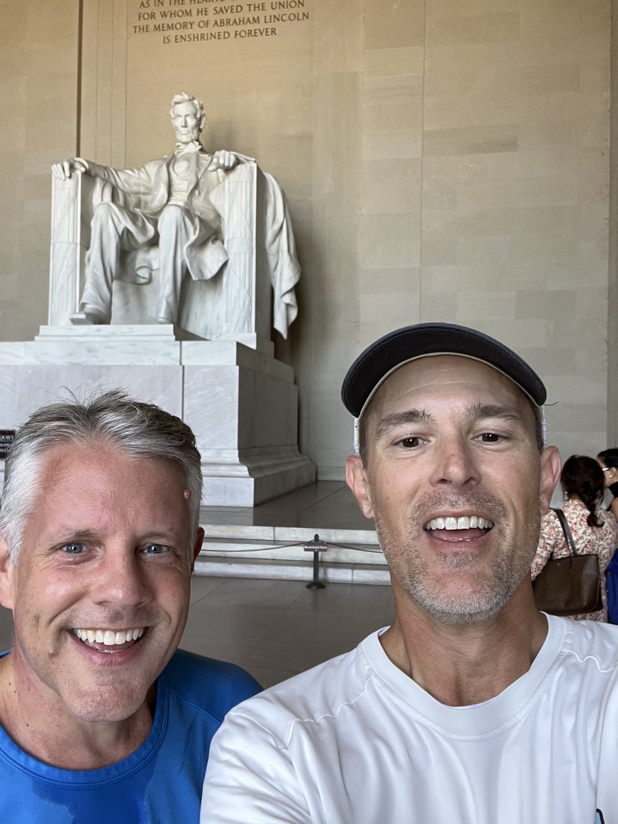 Tom Sandora tweet media