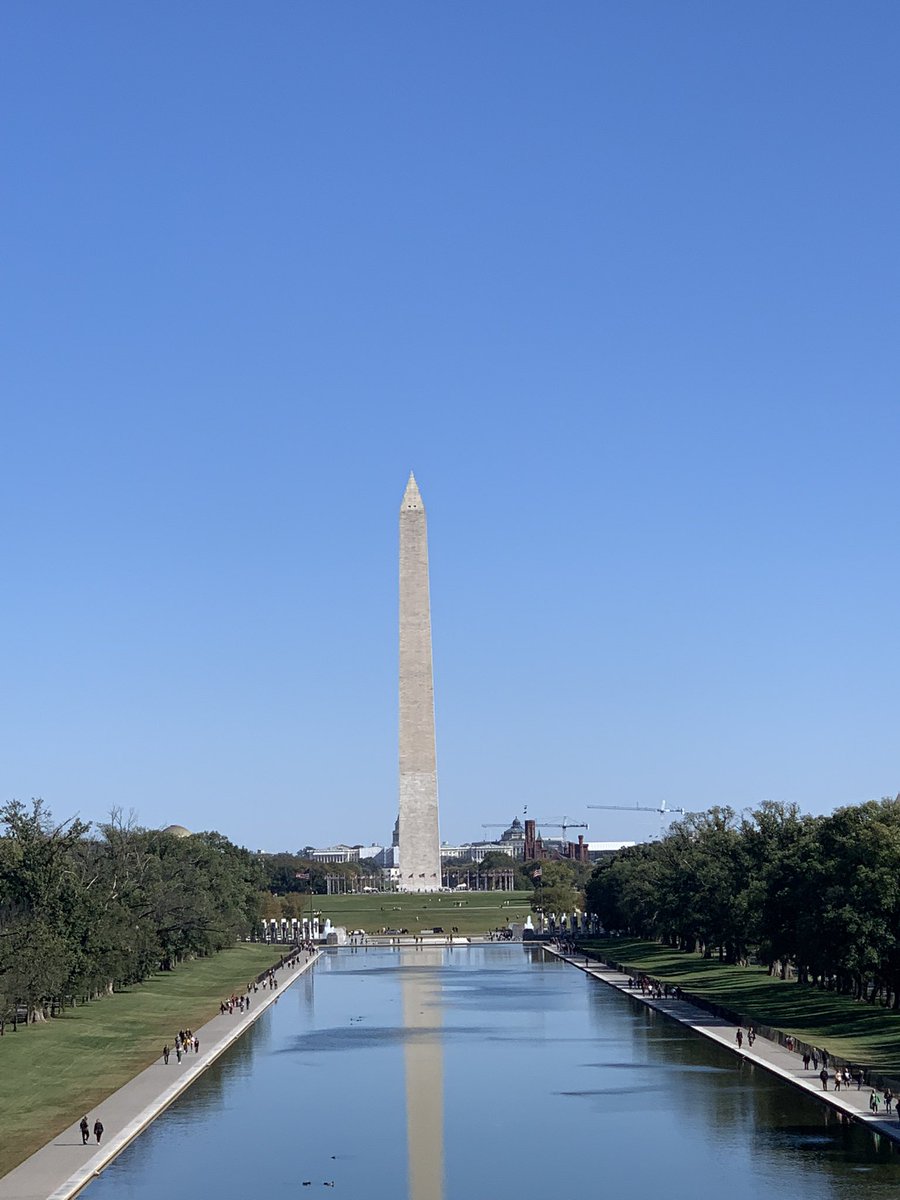 Glorious day for a 5-mile run around The Mall. Pro tip for conferences: be sure to take a little time off from sessions for a wellness activity! 🏃 #IDWeek2022