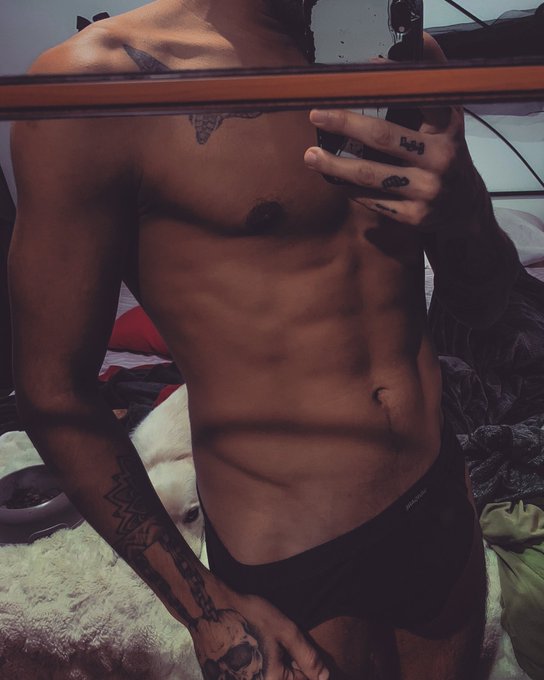 Good Evening? #malochico #onlyfans #onlyfansgirl #picoftheday #gayphoto #straight and remember to check