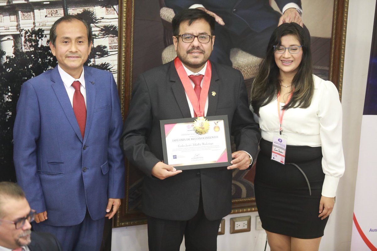CarlosZeballosC's tweet photo. Foro: “Cerebro y Sociedad”,  se realizó con la finalidad de contribuir y promover el desarrollo y la mejora del conocimiento en Neurociencia.
1/2
@ChapterPeru 
@BancadaINDE https://t.co/9OxQEkA337