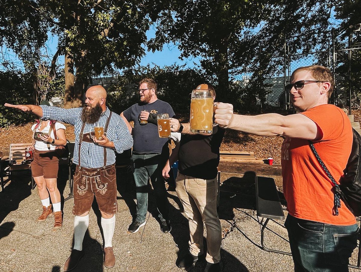 firemakerbeer's tweet photo. Próst🍻 to everyone who came to our 3rd Annual Oktoberfest, and helped make it a success!🐉🔥
We loved seeing everyone’s festive costumes, and can’t wait to party with y’all next year at our 4th! Cheers🐉
#oktoberfest #oktoberfest2022 #fall #firemaker #brewery #beer #atl https://t.co/sywVlflBY6